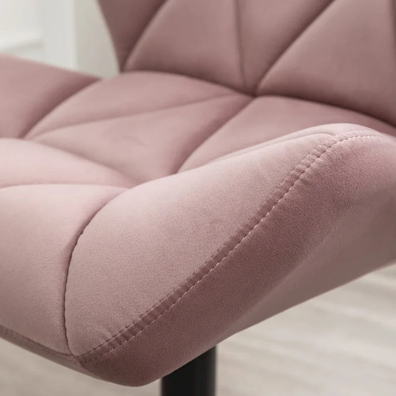 Diamond Tufted Adjustable Swivel Office Chair for Office Room